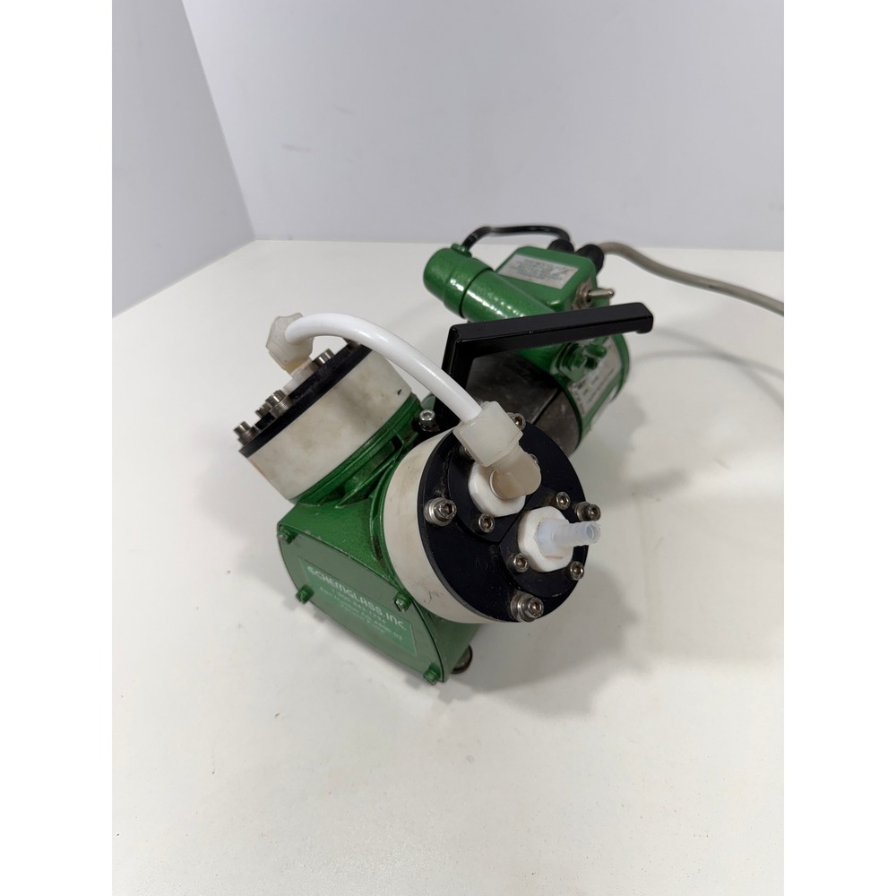 Chemglass CG-4800-03 Vacuum Pump 115V 2A Lab Diaphragm Pump Green